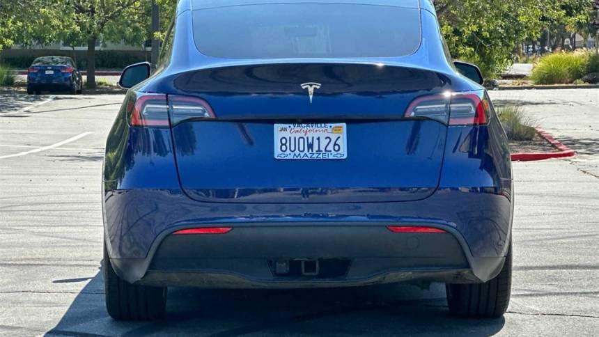 2021 Tesla Model Y 5YJYGDEE3MF096790