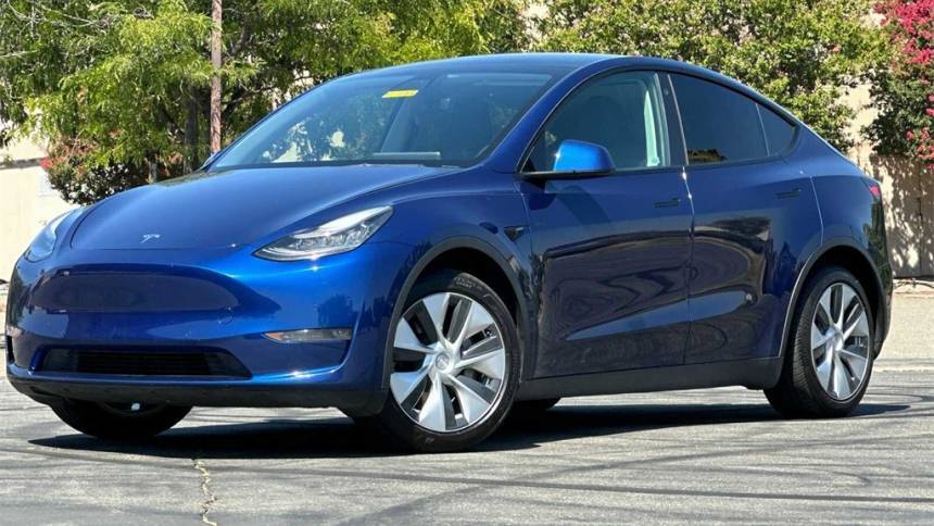 2021 Tesla Model Y 5YJYGDEE3MF096790