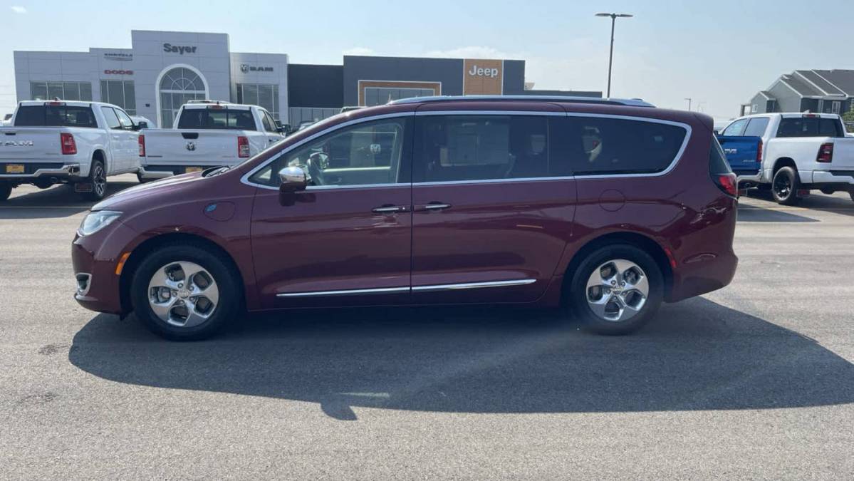 2018 Chrysler Pacifica Hybrid 2C4RC1N72JR248218