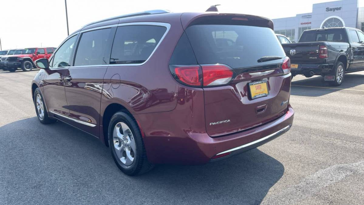 2018 Chrysler Pacifica Hybrid 2C4RC1N72JR248218