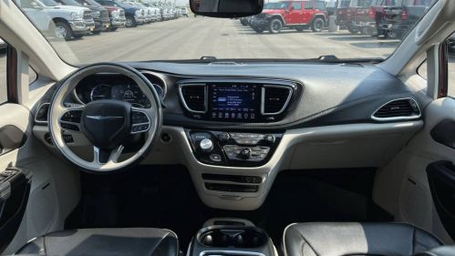 2018 Chrysler Pacifica 2C4RC1N72JR248218