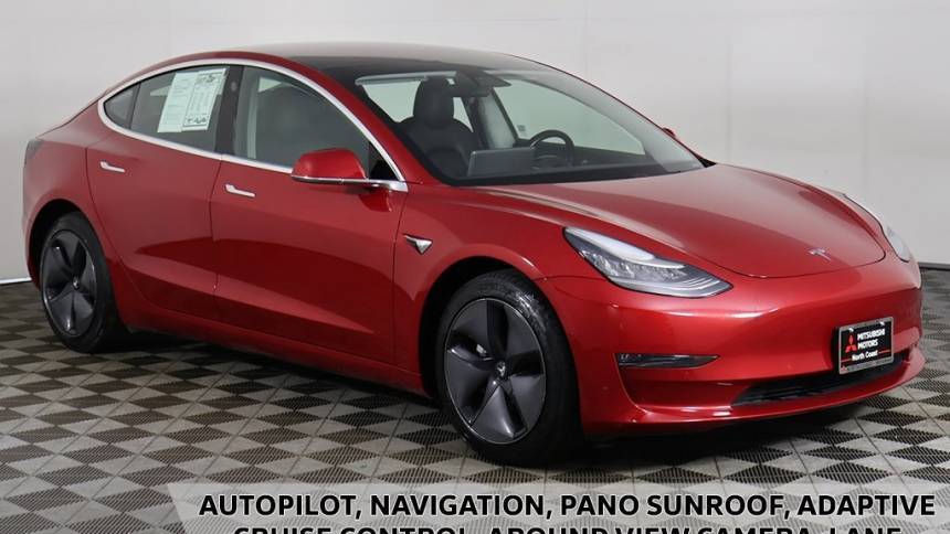 2018 Tesla Model 3 5YJ3E1EB1JF114736