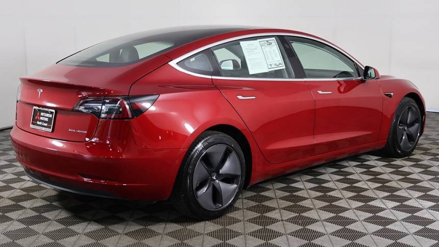 2018 Tesla Model 3 5YJ3E1EB1JF114736