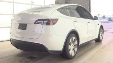 2021 Tesla Model Y 5YJYGDEE1MF210303