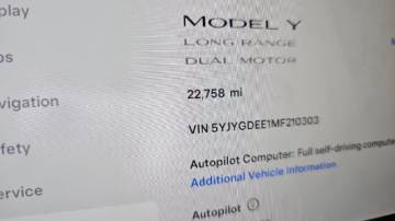 2021 Tesla Model Y 5YJYGDEE1MF210303