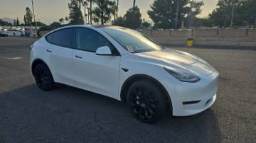 2021 Tesla Model Y 5YJYGDEE3MF231962