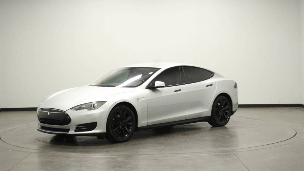 2014 Tesla Model S 5YJSA1H10EFP42951