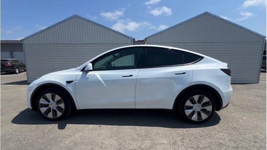 2020 Tesla Model Y 5YJYGDEE9LF026208