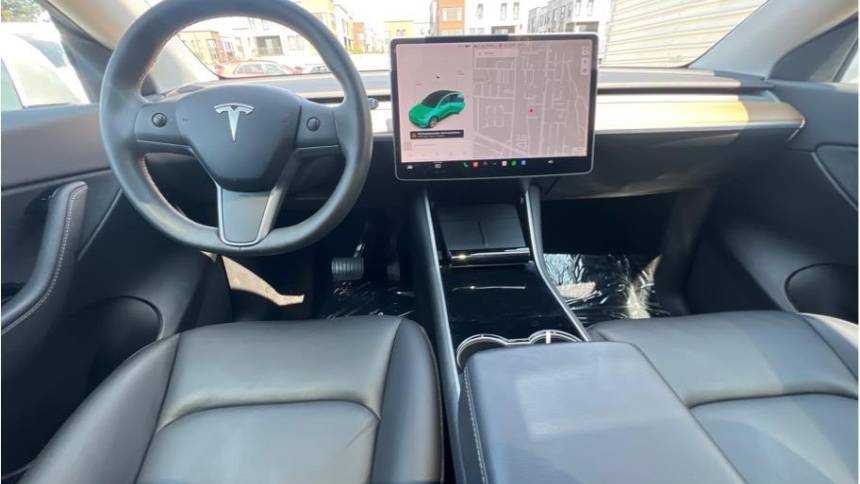 2020 Tesla Model Y 5YJYGDEE9LF026208