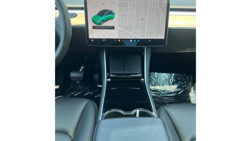 2020 Tesla Model Y 5YJYGDEE9LF026208