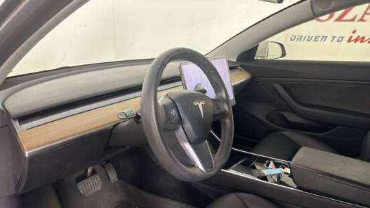 2019 Tesla Model 3 5YJ3E1EA7KF441487