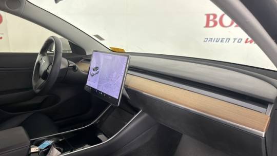 2019 Tesla Model 3 5YJ3E1EA7KF441487