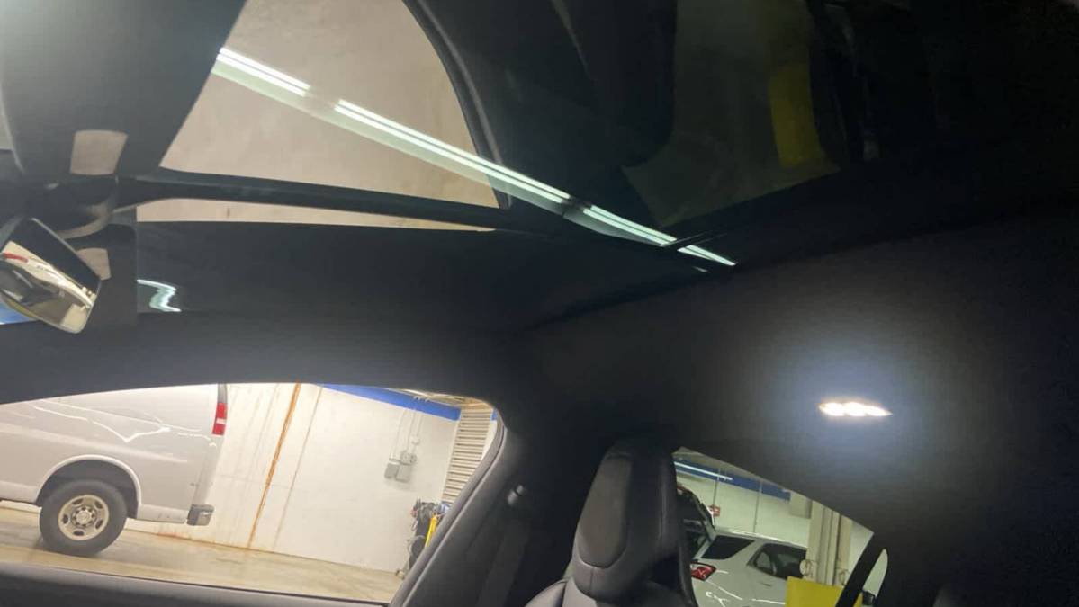 2018 Tesla Model X 5YJXCBE45JF135720