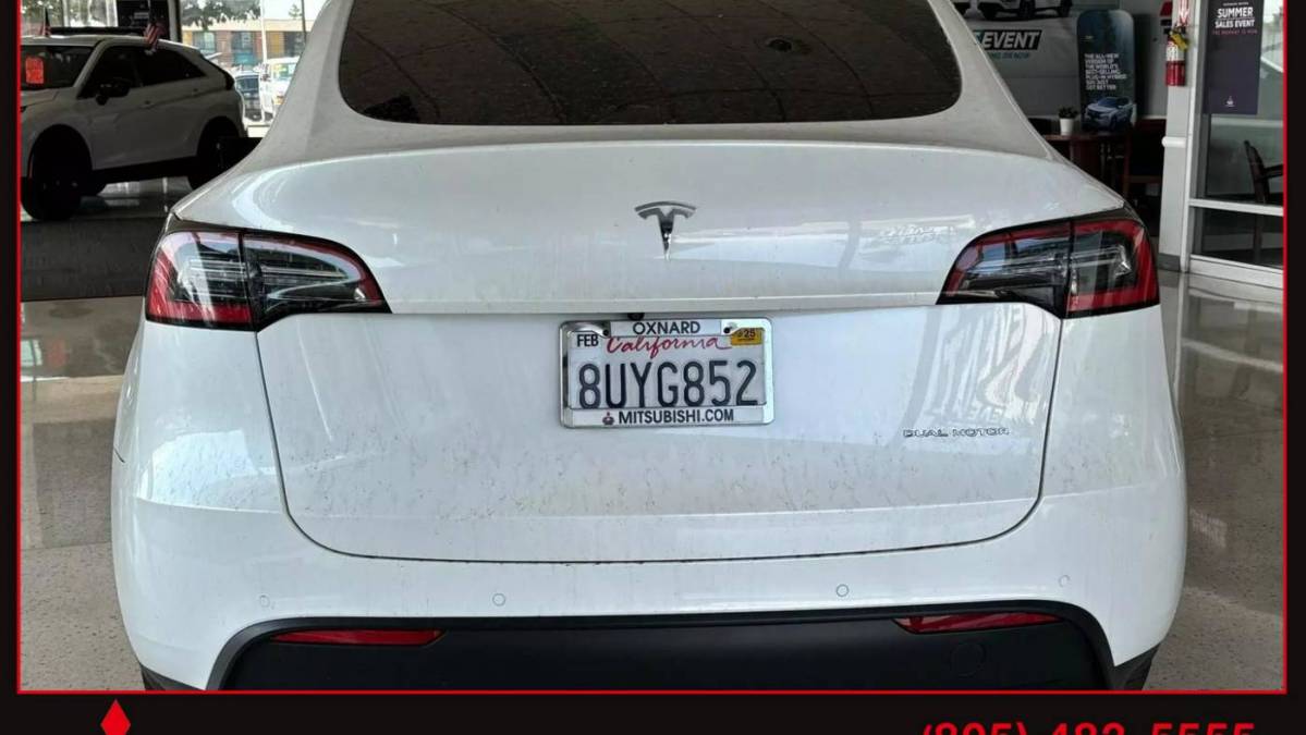 2021 Tesla Model Y 5YJYGDEE9MF118520