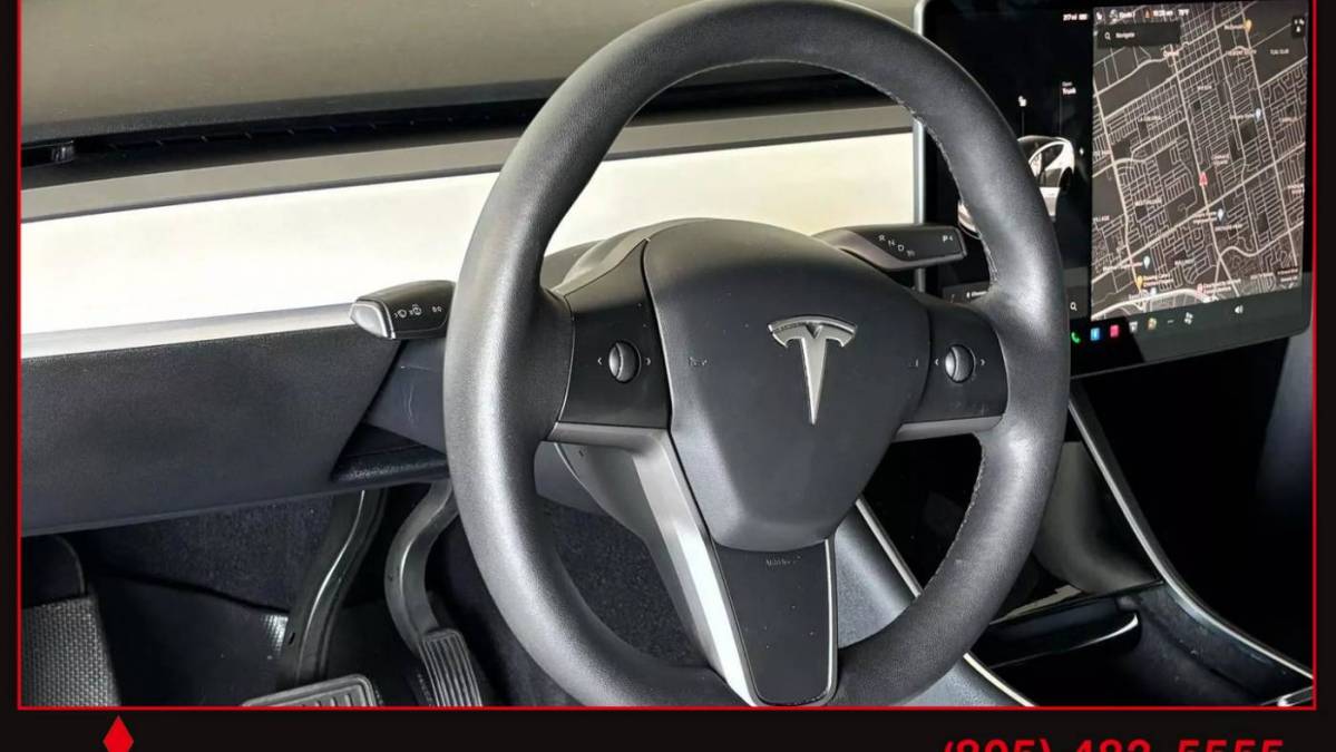 2021 Tesla Model Y 5YJYGDEE9MF118520