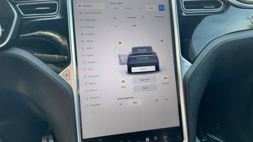 2016 Tesla Model X 5YJXCAE28GF007389