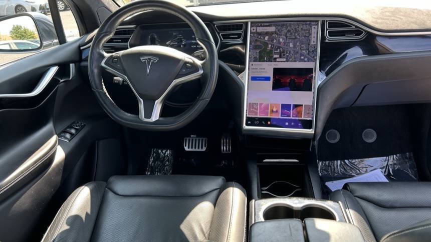 2016 Tesla Model X 5YJXCAE28GF007389