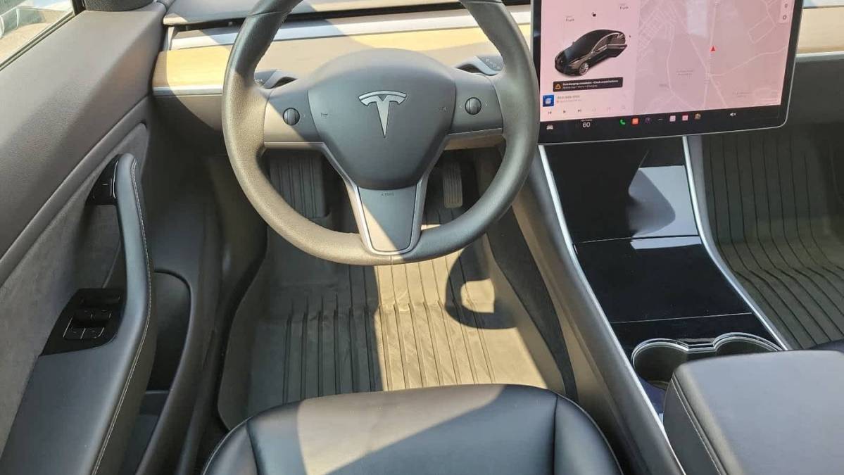 2019 Tesla Model 3 5YJ3E1EA6KF425491