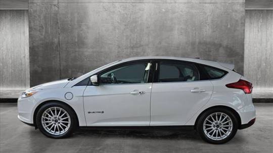 2016 Ford Focus 1FADP3R49GL395945