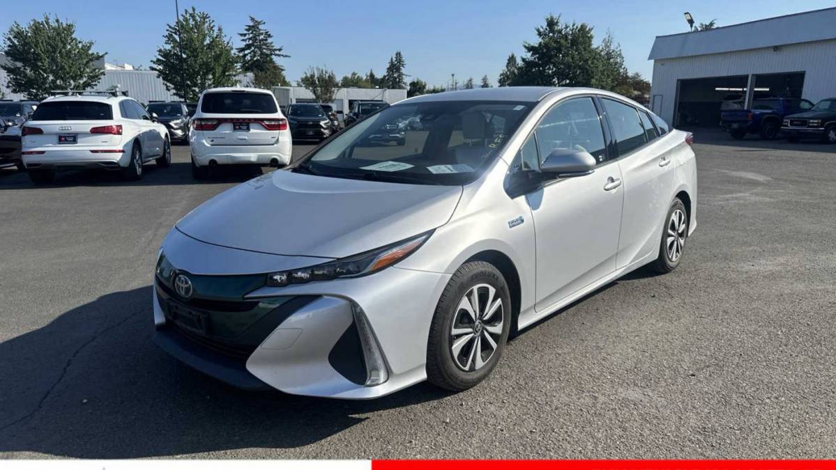 2017 Toyota Prius Prime JTDKARFP1H3066422