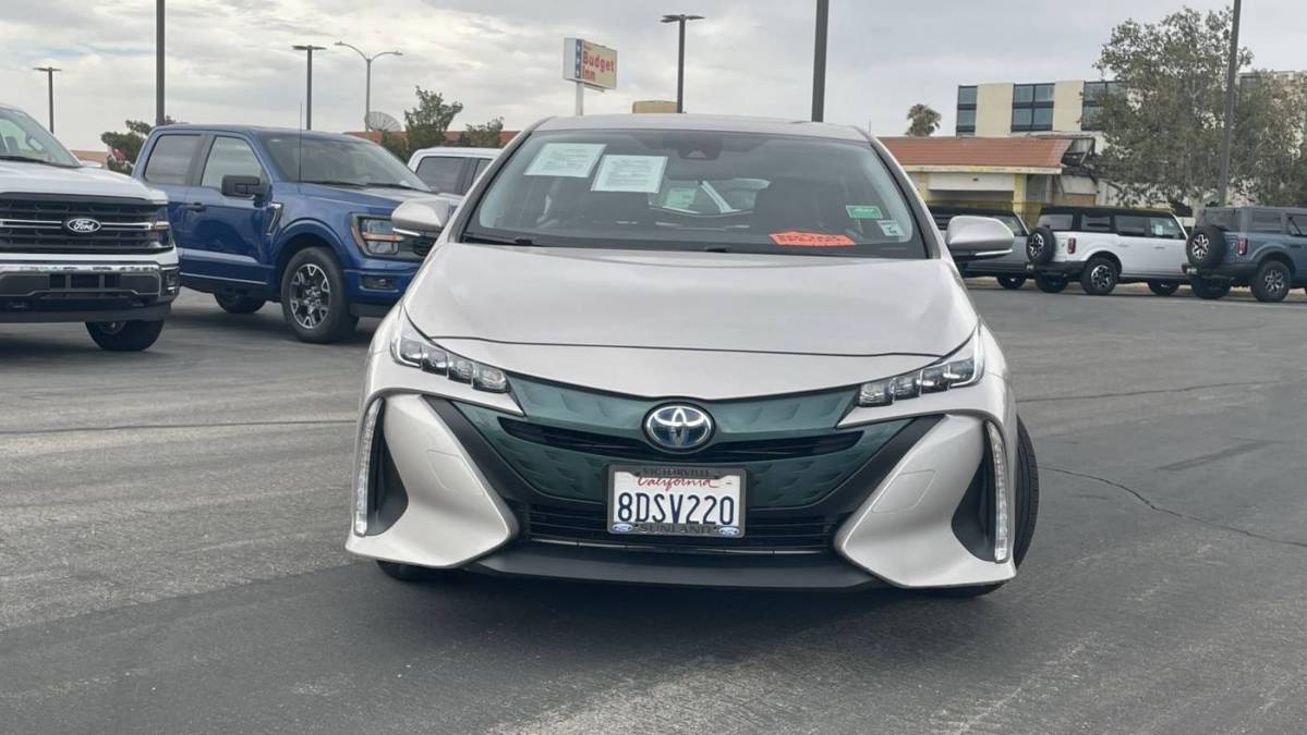 2018 Toyota Prius Prime JTDKARFP7J3079763