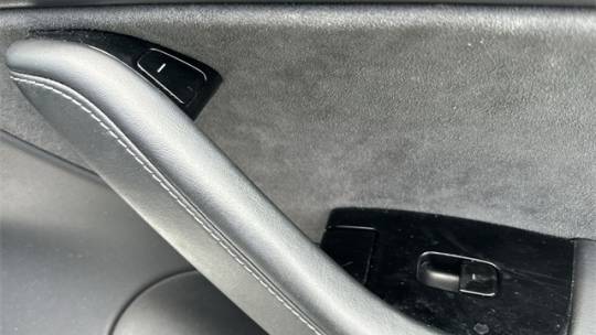 2019 Tesla Model 3 5YJ3E1EB4KF493166