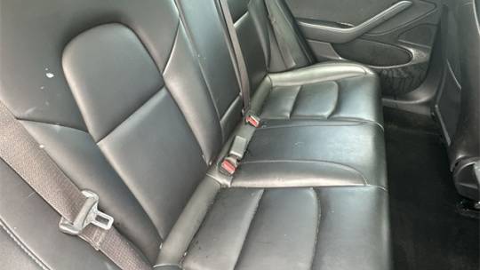 2019 Tesla Model 3 5YJ3E1EB4KF493166