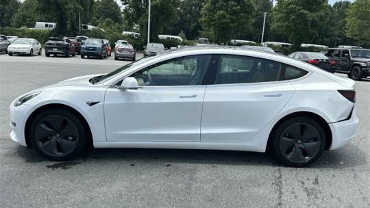 2019 Tesla Model 3 5YJ3E1EB4KF493166