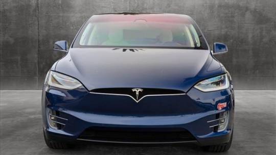 2017 Tesla Model X 5YJXCDE25HF056858