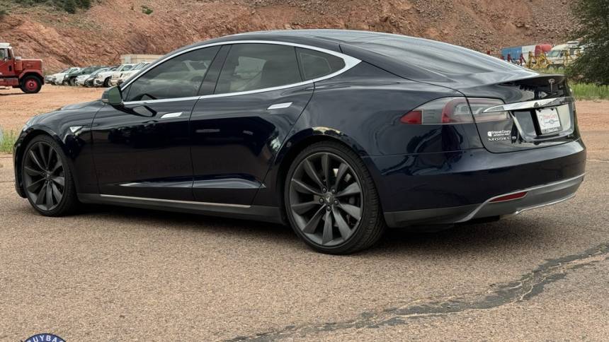 2013 Tesla Model S 5YJSA1DP3DFP05563