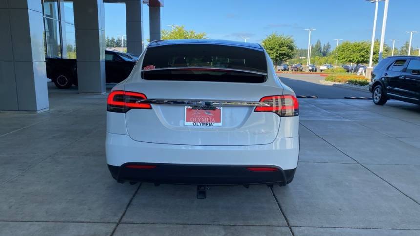 2020 Tesla Model X 5YJXCDE47LF261589