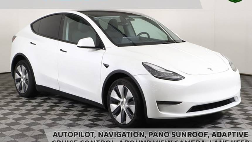 2020 Tesla Model Y 5YJYGDEE7LF006748