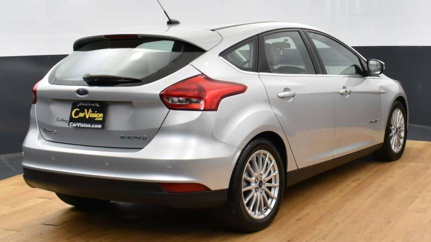 2016 Ford Focus 1FADP3R40GL380783