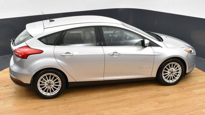 2016 Ford Focus 1FADP3R40GL380783