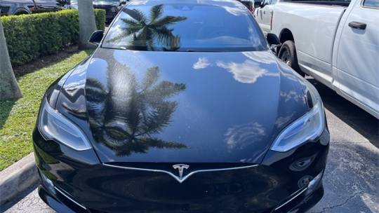 2016 Tesla Model S 5YJSA1E11GF159554