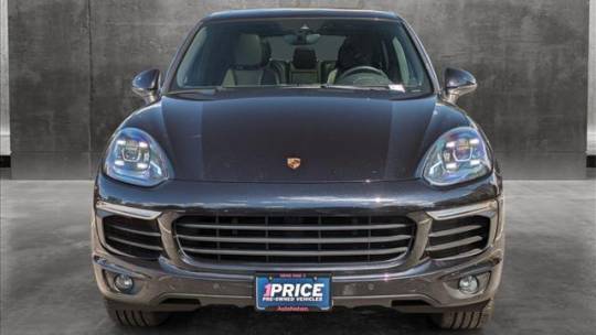 2017 Porsche Cayenne WP1AE2A21HLA74926