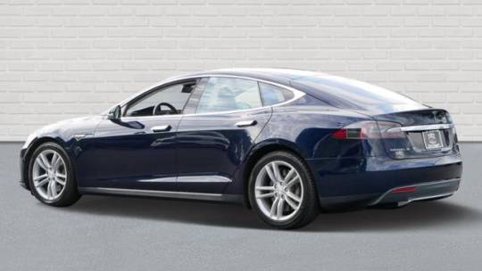 2015 Tesla Model S 5YJSA1H29FFP74792