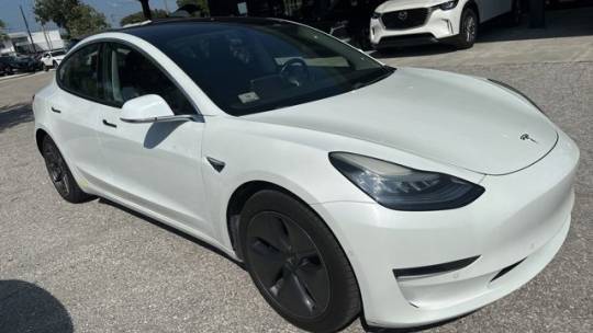 2018 Tesla Model 3 5YJ3E1EBXJF182579