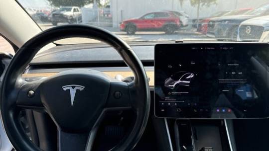 2018 Tesla Model 3 5YJ3E1EBXJF182579