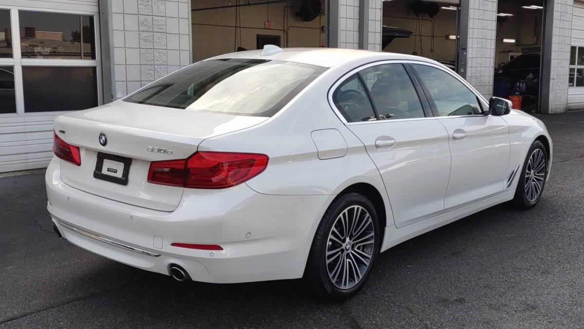 2020 BMW 5 Series WBAJB1C05LCE62184