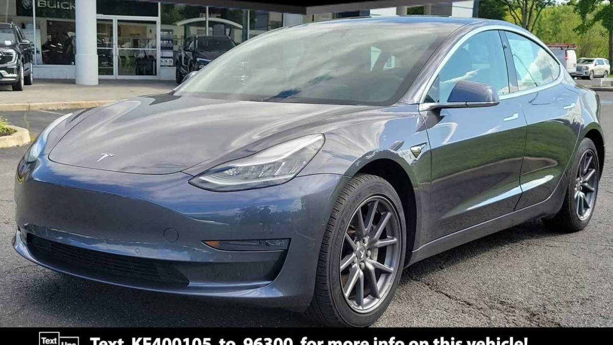 2019 Tesla Model 3 5YJ3E1EA4KF400105