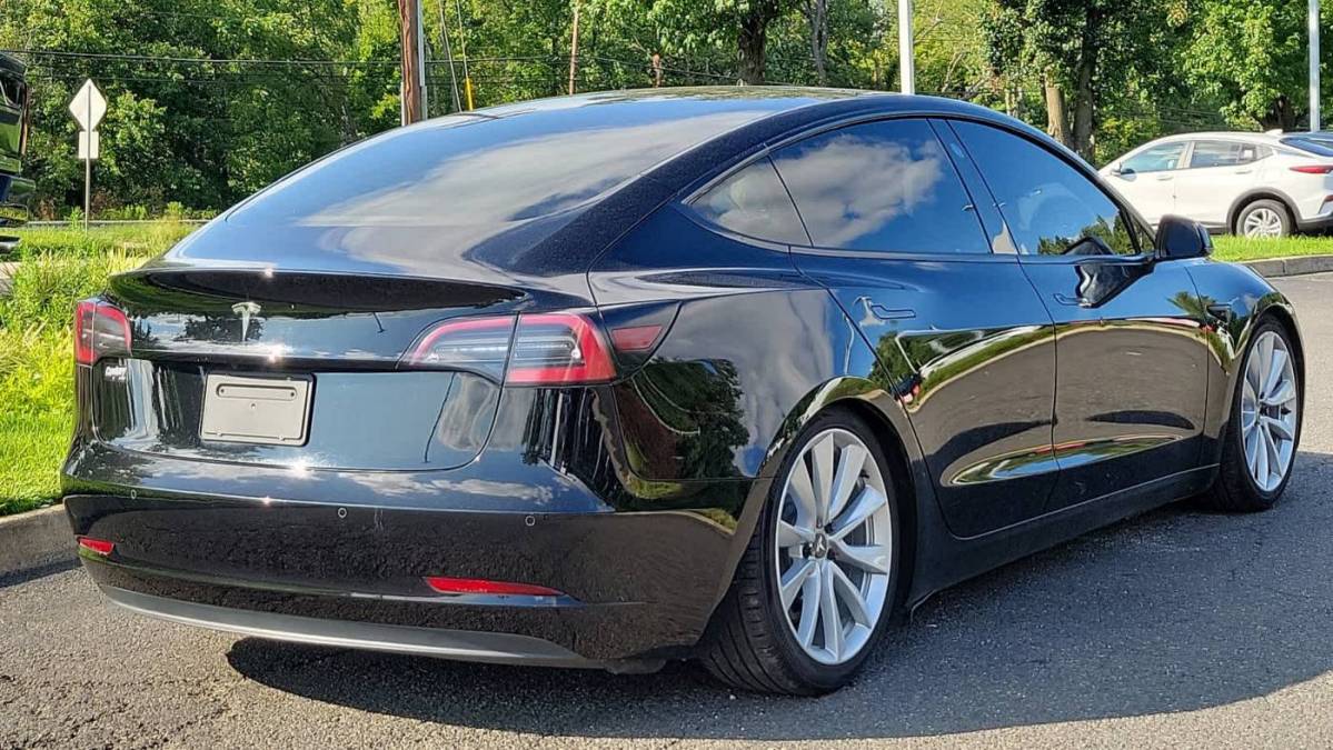 2019 Tesla Model 3 5YJ3E1EA3KF296755