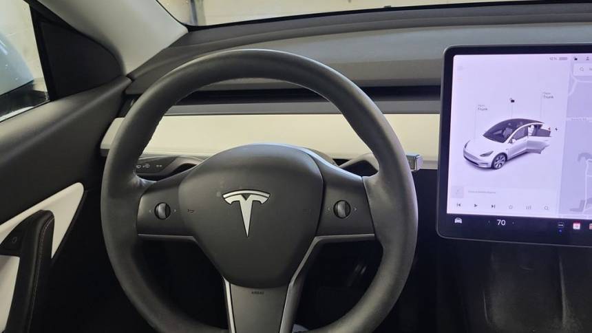 2021 Tesla Model Y 5YJYGAEE2MF238206