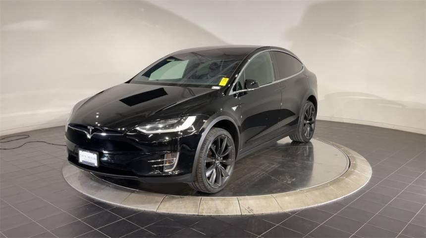 2017 Tesla Model X 5YJXCBE29HF044426