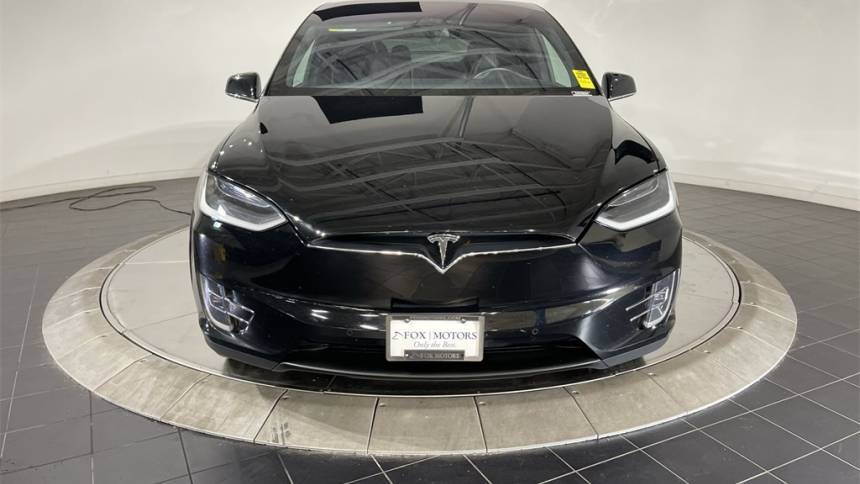 2017 Tesla Model X 5YJXCBE29HF044426