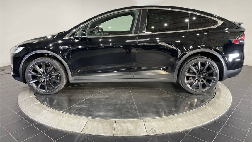 2017 Tesla Model X 5YJXCBE29HF044426