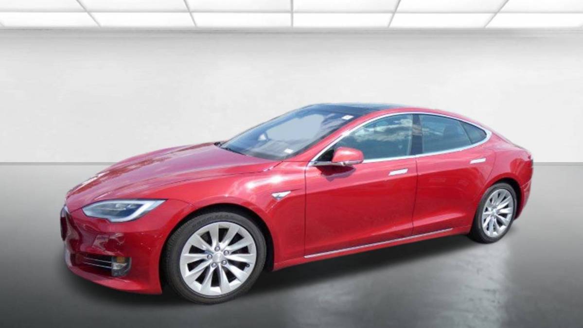 2016 Tesla Model S 5YJSA1E22GF157255