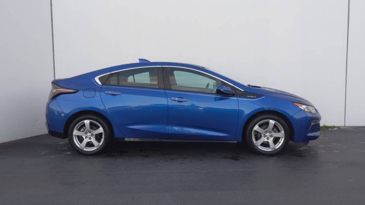 2017 Chevrolet VOLT 1G1RC6S54HU133027