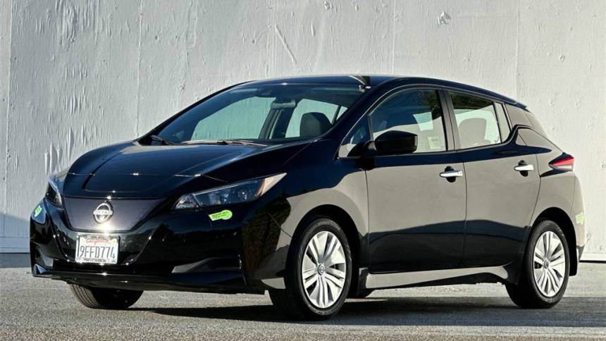 2023 Nissan LEAF 1N4AZ1BV2PC556351