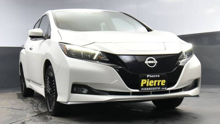 2023 Nissan LEAF 1N4CZ1CV0PC557988